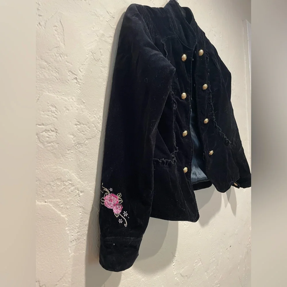 THE CHILDREN’S PLACE Black Velvet Jacket with Gold Buttons XL Kids 14